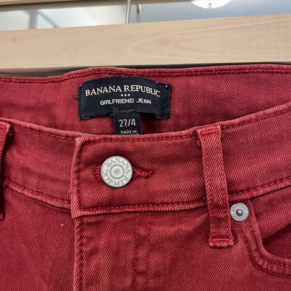 Banana Republic Girlfriend Jeans - Picture 2 of 3